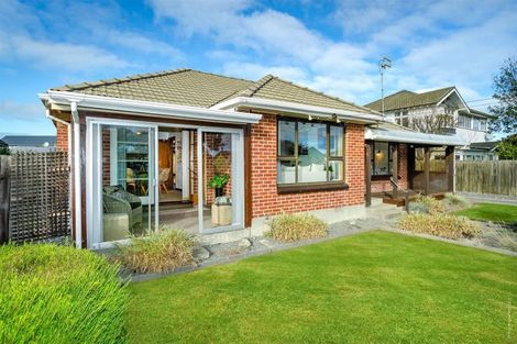 Photo of property in 137 Lonsdale Street, New Brighton, Christchurch, 8083