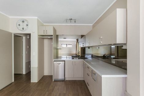 Photo of property in 1215 Cameron Road, Gate Pa, Tauranga, 3112