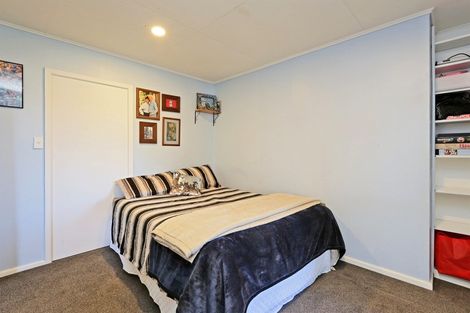 Photo of property in 2 Selwyn Road, Havelock North, 4130