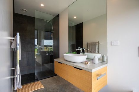 Photo of property in 215b Benseman Road, Raglan, 3296