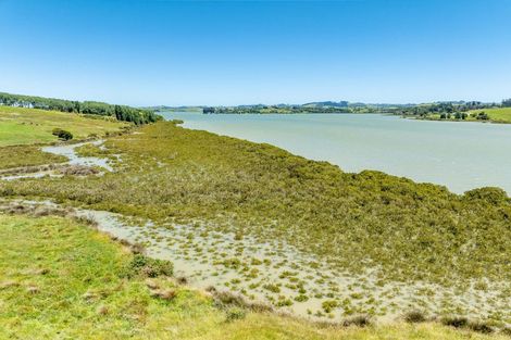 Photo of property in 47 Merril Road, Paparoa, 0571