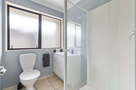 Photo of property in 2/1 Saints Court, Manurewa, Auckland, 2102