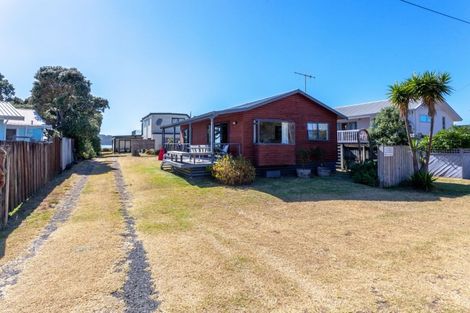 Photo of property in 132a Pipi Road, Whangamata, 3620