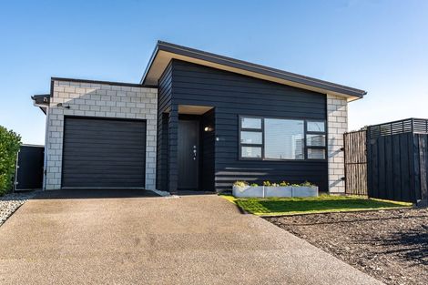 Photo of property in 2 Onukutara Place, Huntington, Hamilton, 3210