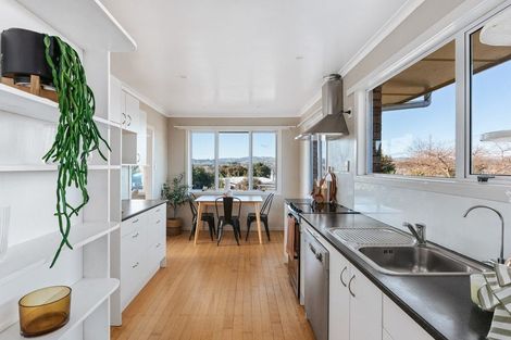 Photo of property in 2 Argyll Road, Greerton, Tauranga, 3112