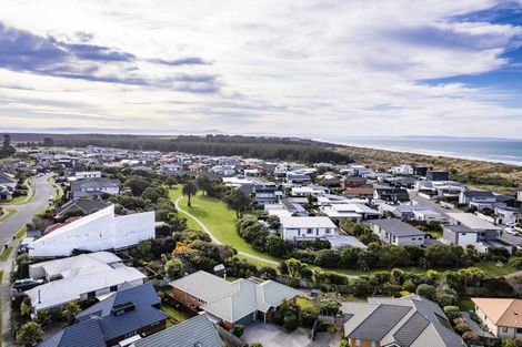 Photo of property in 14 Eastwood Rise, Waimairi Beach, Christchurch, 8083