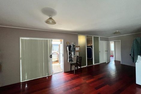 Photo of property in 1/144 Shifnal Drive, Randwick Park, Auckland, 2105