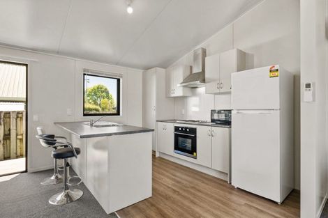 Photo of property in 37 Te Iwiheke Place, Turangi, 3334