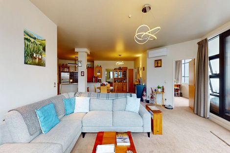 Photo of property in Endeavour Apartments, 9/125 Thorndon Quay, Pipitea, Wellington, 6011