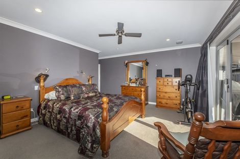 Photo of property in 25 Madison Street, Cambridge, 3434