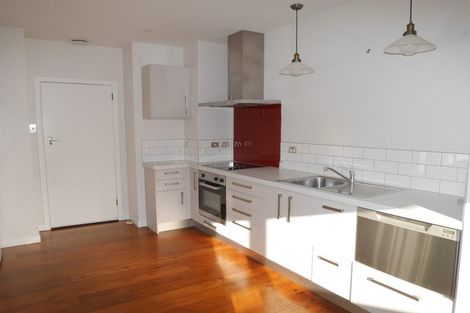 Photo of property in 179 Raumati Road, Raumati Beach, Paraparaumu, 5032