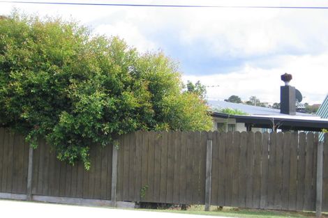 Photo of property in 1/57 Browns Bay Road, Browns Bay, Auckland, 0630