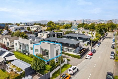 Photo of property in 26 Springfield Road, Saint Albans, Christchurch, 8014