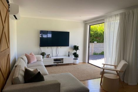 Photo of property in 23 Aplin Terrace, Ngaio, Wellington, 6035