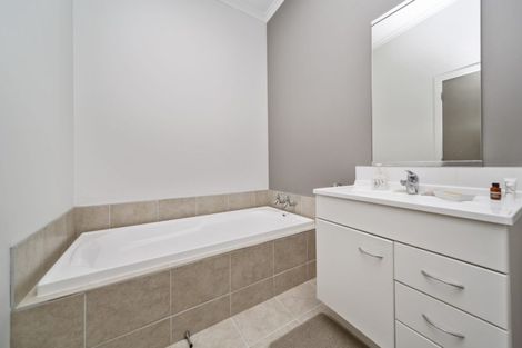 Photo of property in 9/38 Maratahu Street, Westown, New Plymouth, 4310