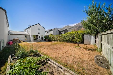 Photo of property in 4 Onslow Road, Lake Hayes, Queenstown, 9304