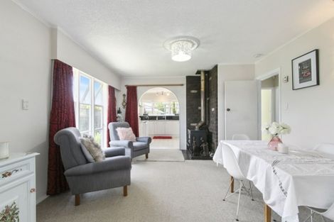 Photo of property in 160 Wainuiomata Road, Wainuiomata, Lower Hutt, 5014