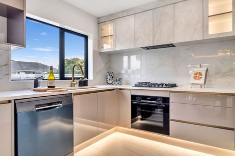 Photo of property in 56 Mckean Avenue, Manurewa, Auckland, 2102