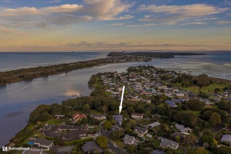 Photo of property in 12 Marina Way, Athenree, Katikati, 3177