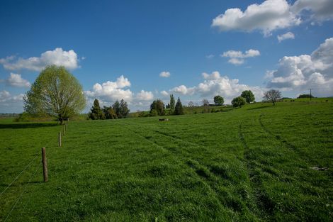 Photo of property in 129 Bell Road, Papamoa, 3187