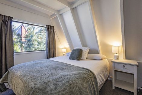 Photo of property in 16 Shannon Street, Ohakune, 4625