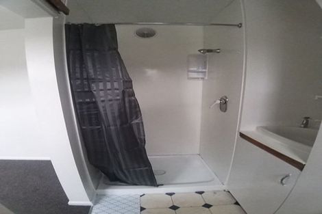 Photo of property in 5 Harland Street, Brooklyn, Wellington, 6021