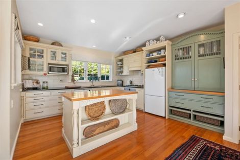 Photo of property in 10 Joyce Crescent, Ilam, Christchurch, 8041