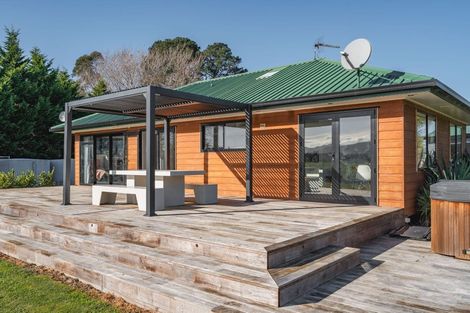 Photo of property in 65a Connollys Line, Carterton, 5713