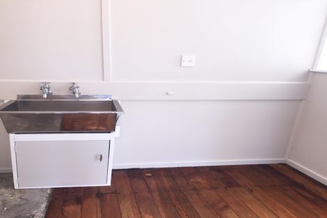 Photo of property in 43b Third Avenue, Avenues, Whangarei, 0110