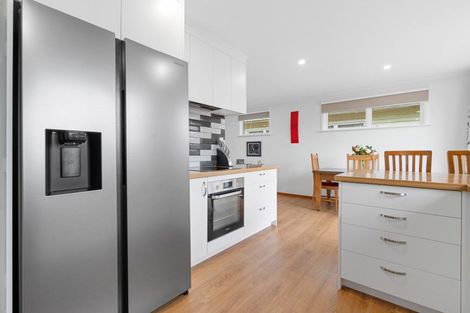 Photo of property in 199 High Street South, Carterton, 5713