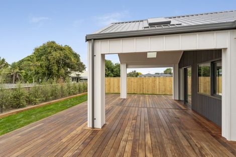 Photo of property in 10 Te Puke Te Ao Way, Otaki, 5512