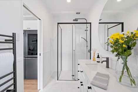 Photo of property in 218 Dickson Road, Papamoa Beach, Papamoa, 3118