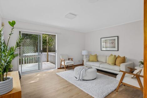 Photo of property in 1/114 Canongate Street, Birkdale, Auckland, 0626