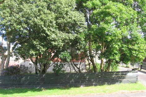 Photo of property in 5 Libra Street, Glen Eden, Auckland, 0602