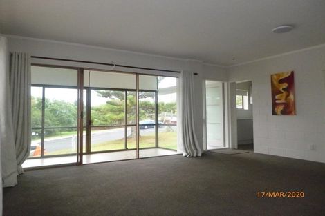 Photo of property in 1/9 Parrs Cross Road, Henderson, Auckland, 0612