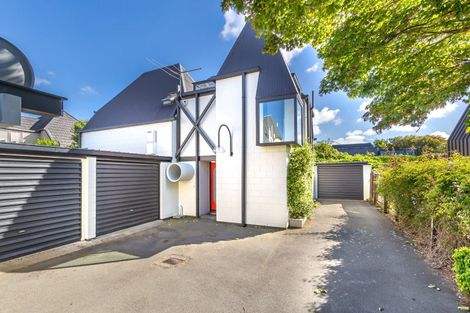 Photo of property in 76b Memorial Avenue, Ilam, Christchurch, 8053