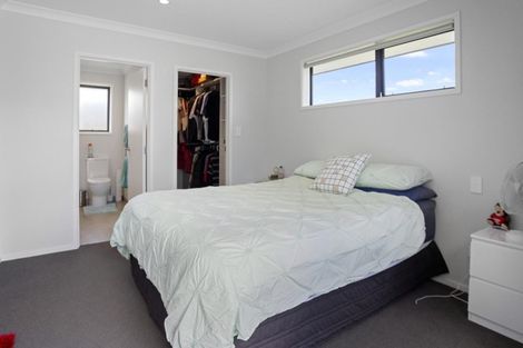 Photo of property in 22f Clive Road, Katikati, 3129