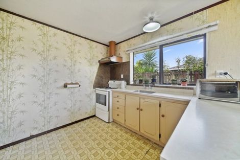 Photo of property in 2/7 King Edward Avenue, Papakura, 2110