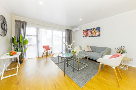 Photo of property in 3/10 Browns Road, Manurewa, Auckland, 2102