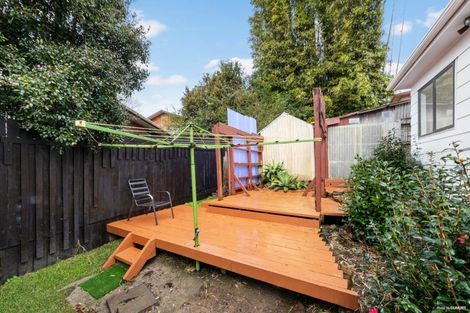 Photo of property in 76 Gallony Avenue, Massey, Auckland, 0614