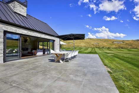 Photo of property in 7 Bendemeer Lane, Lake Hayes, Queenstown, 9371