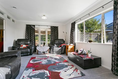 Photo of property in 2 Kingsley Street, Leamington, Cambridge, 3432