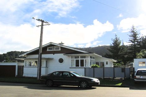 Photo of property in 12 Hall Avenue, Regent, Whangarei, 0112