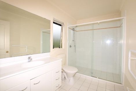 Photo of property in 43 Kinleith Way, Albany, Auckland, 0632