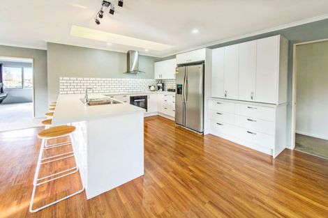 Photo of property in 6 Stanwood Grove, Darfield, 7510