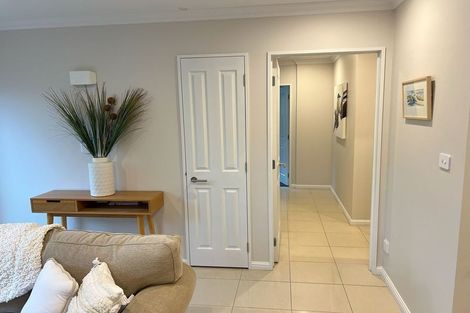 Photo of property in 88 San Marino Drive West, Henderson, Auckland, 0612