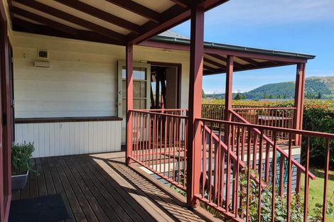 Photo of property in 3 O'neill Place, Lake Tekapo, 7999