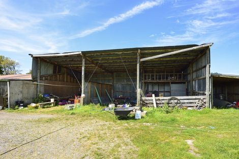Photo of property in 51 Tauwhareparae Road, Tolaga Bay, 4077