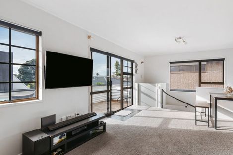 Photo of property in 44b Oceanbeach Road, Mount Maunganui, 3116