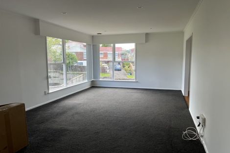 Photo of property in 79 La Rosa Street, Green Bay, Auckland, 0604